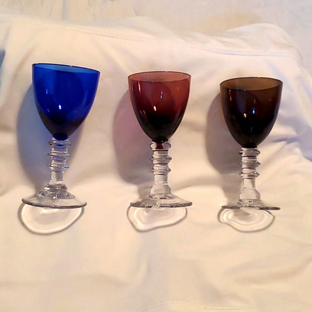 3- Short Stem Colored Cordial Glasses w/ Clear Rings Around Stems.